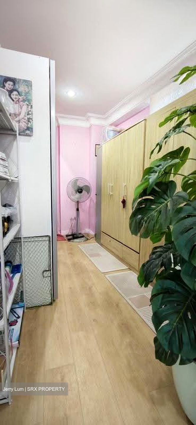 The Sunflower (D14), Apartment #612875881